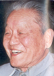 李逸三 